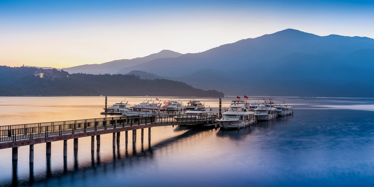 Sun Moon Lake Sunrise Nantou Taiwan Wall Art Canvas Office Home Room Framed 80x45cm